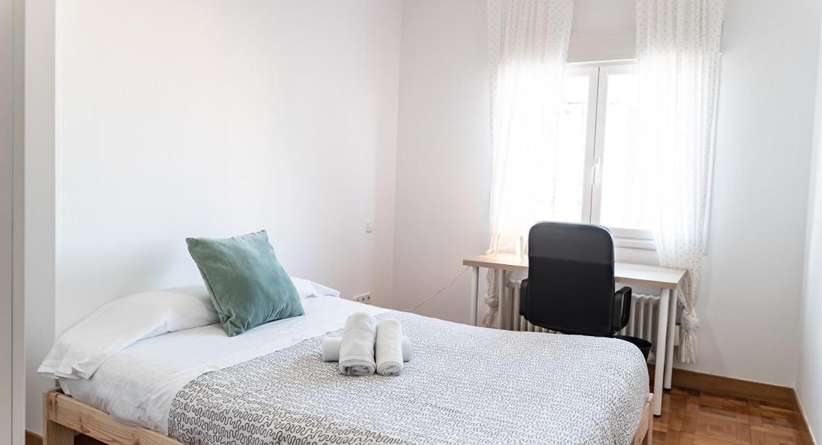 Adaptado Y Comodo Apartamento En Iturrama Pamplona Dış mekan fotoğraf